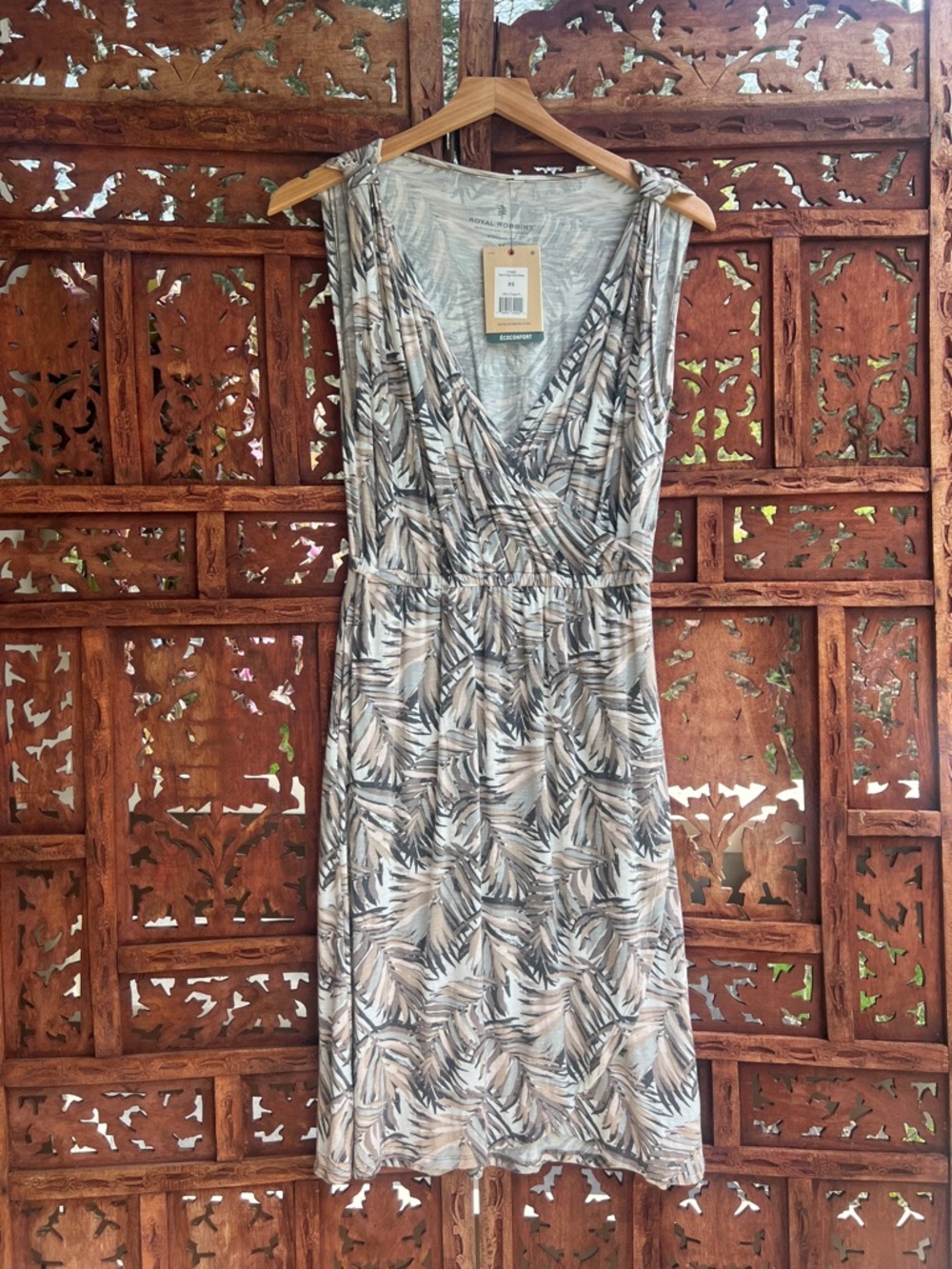 Royal Robbins Noe Cross-Over Dress in Beige and Gray Leaf Print